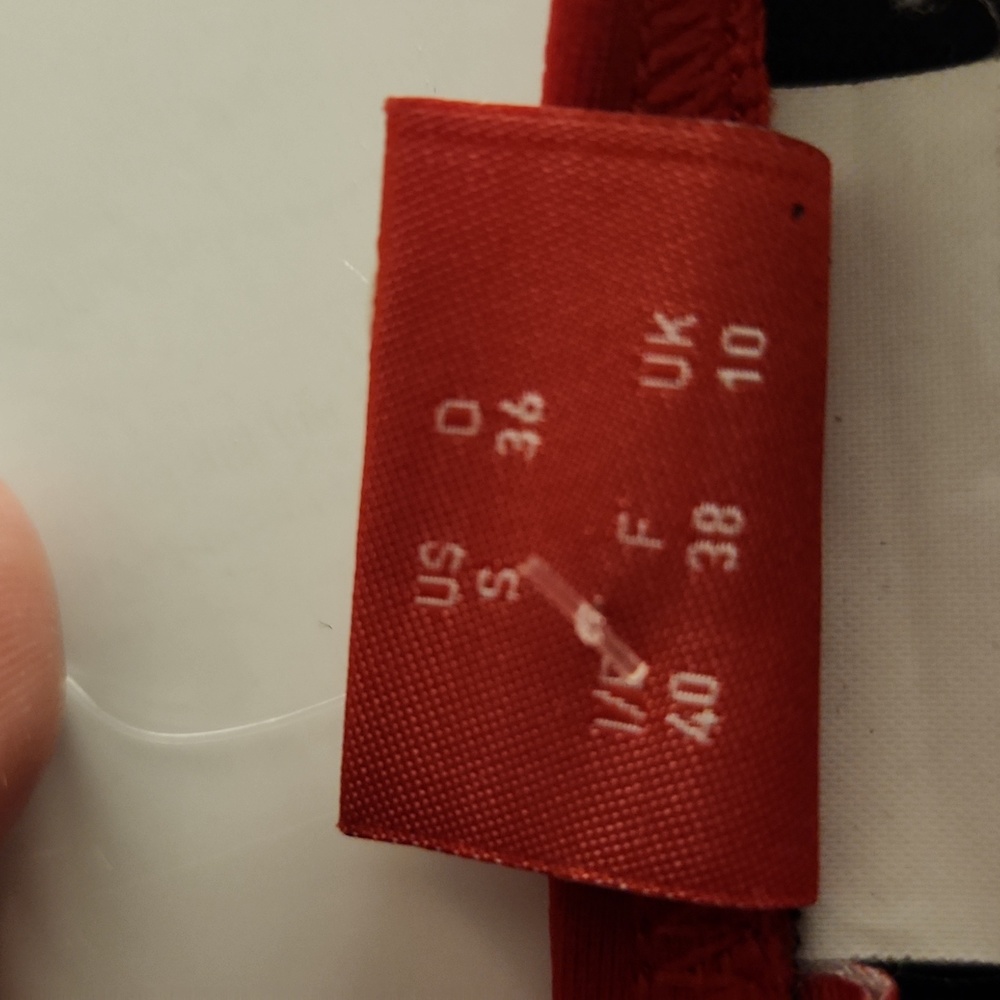 Red Ferrari x Puma bikini - Picture 5 of 5